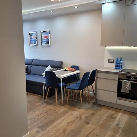 Chmielna - Waterlane Island Apartment