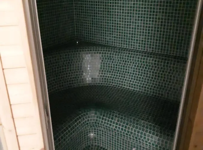 Chmielna - Waterlane Island * グダニスク