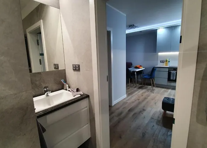 Chmielna - Waterlane Island グダニスク