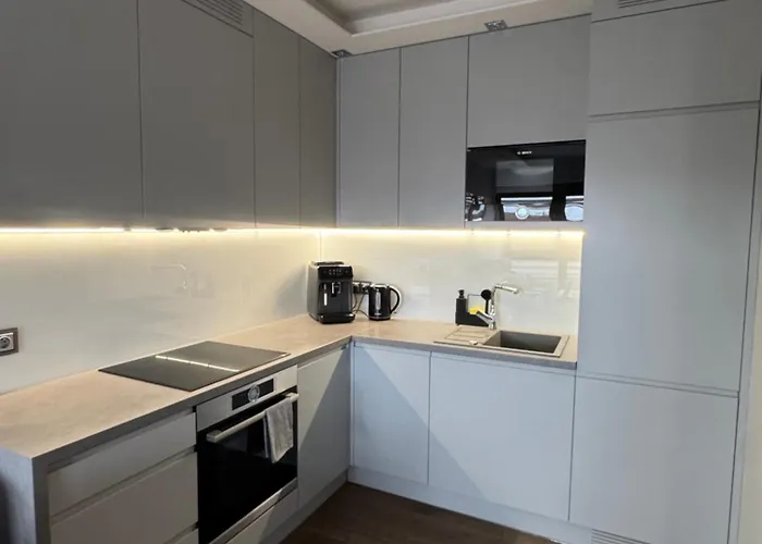 Chmielna - Waterlane Island